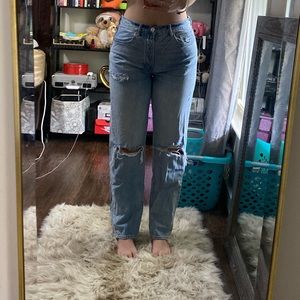 American Eagle 90s boyfriend jeans